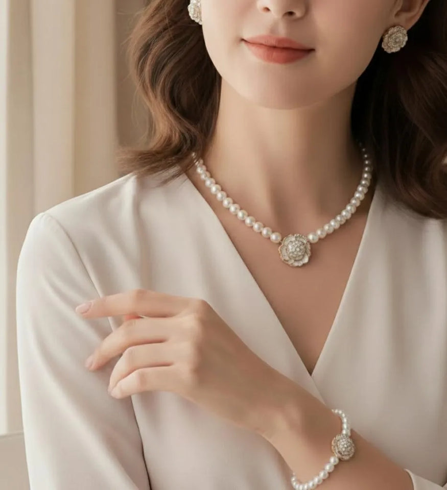 Elegant Black White Flower Necklace Set 4 Pcs Alloy