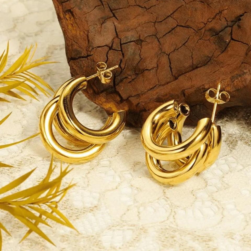 Golden三层Korean Hoop Earrings 2 Pcs