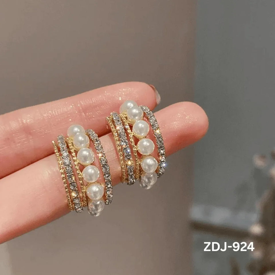 Elegant Korean Style Pearl Crystal Earrings Silver Alloy 2 Pcs