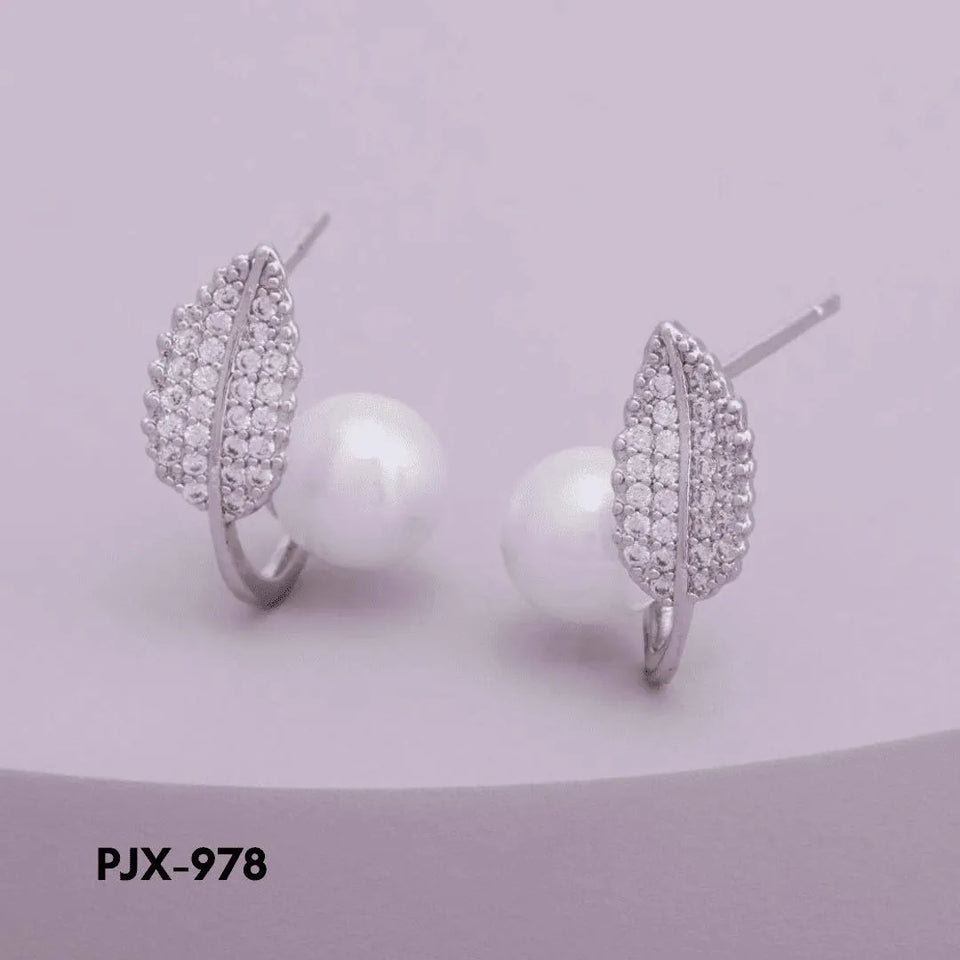 Leaf Pearl Earrings for Women Silver Alloy 2 Pcs Daily Wear