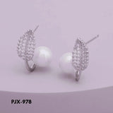 Leaf Pearl Earrings for Women Silver Alloy 2 Pcs Daily Wear