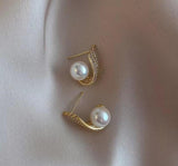 Elegant Pearl Stud Earrings Gold Alloy Partywear